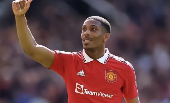 更是他重返 更是他重返